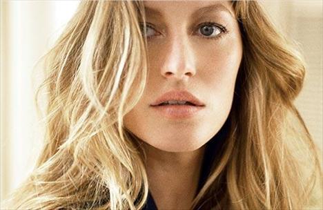 Gisele Bündchen lança nova coleção de sua label de underwear em SP, Moda