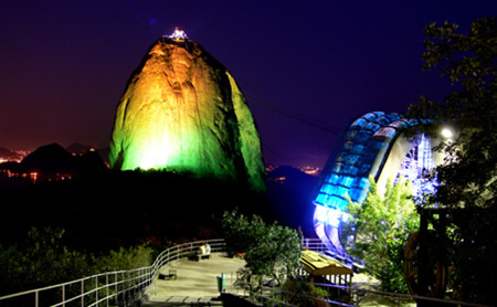 Rio de Janeiro FeijoaJay Morro da Urca Party