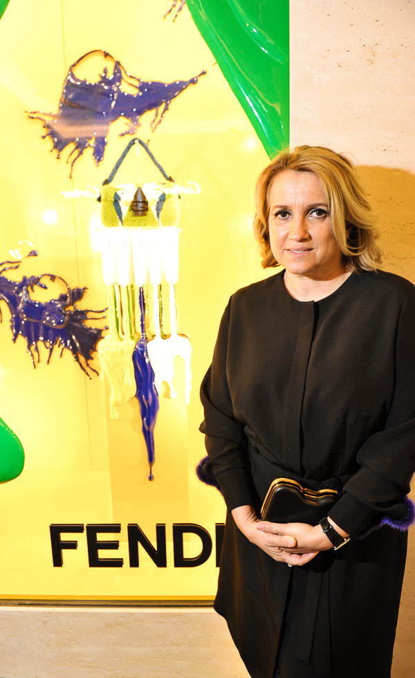 Fendi inaugura primeira loja no Brasil com cocktail e exposição. Play! -  Glamurama