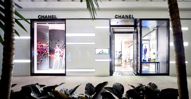 Casa de Vidro da Chanel: a loja-conceito em Amsterdã