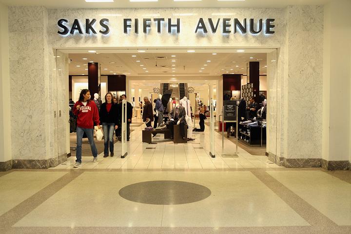 Saks Fifth Avenue - Loja de Departamentos em Indianapolis