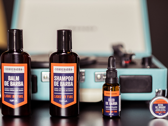 Os produtos da Sobrebarba: shampoo, balm, óleo de barba e cera de bigode ||Créditos: Divulgação