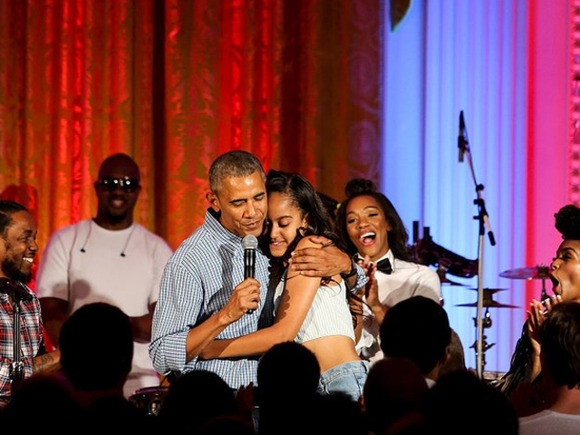 Barack Obama e a filha Malia Obama