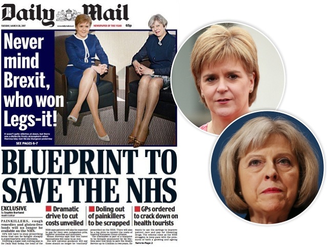 A capa do "Daily Mail", Nicola Sturgeon (topo) e Theresa May || Créditos: Getty Images/Reprodução
