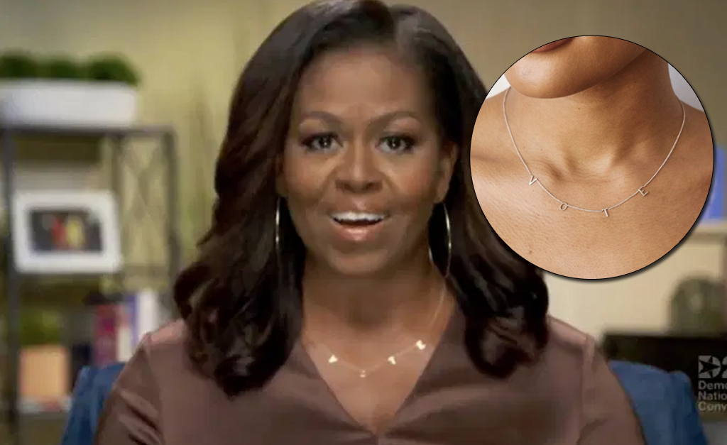 Às vésperas das eleições presidenciais, colar engajado de R$ 2 mil usado por Michelle Obama vira objeto de desejo imediato nos EUA – Notas – Glamurama
