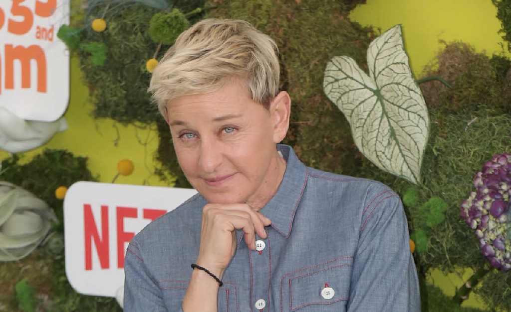 Ellen DeGeneres, que já foi uma das queridinhas de Hollywood, agora é vilã por lá