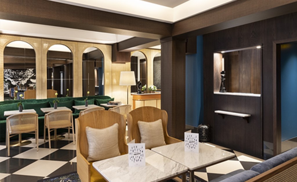 Existe um quarto de hotel inspirado em 'O Gambito da Rainha' – e queremos  conhecer já!
