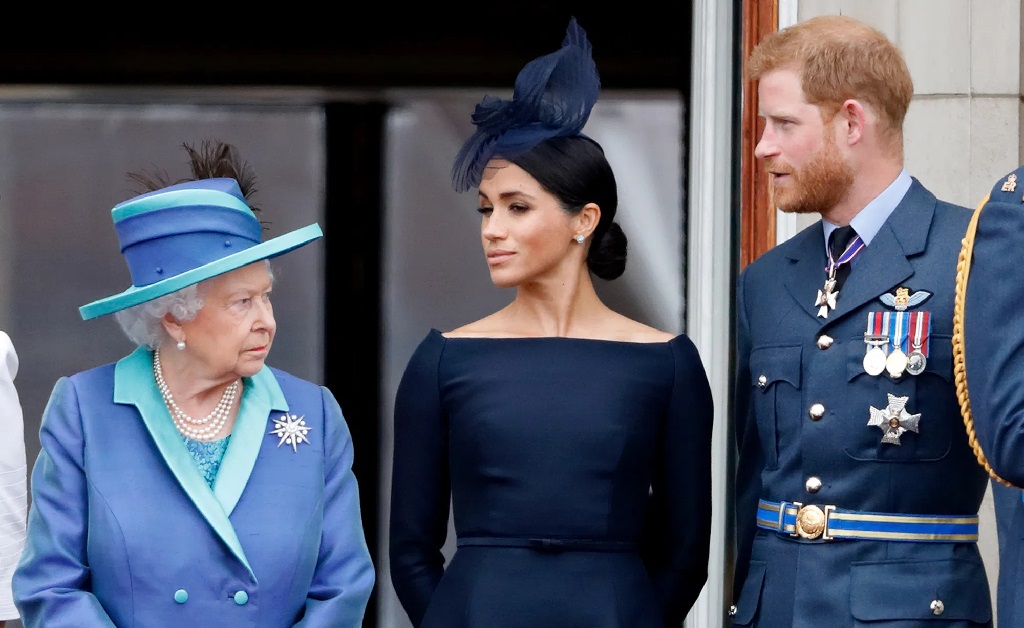 Elizabeth II, Meghan Markle e o príncipe Harry