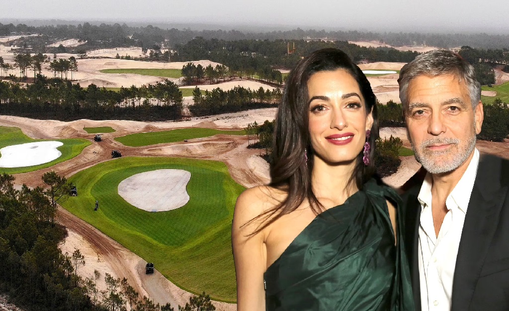 Amal e George Clooney e a vista aérea do Costa Terra Golf & Ocean Club