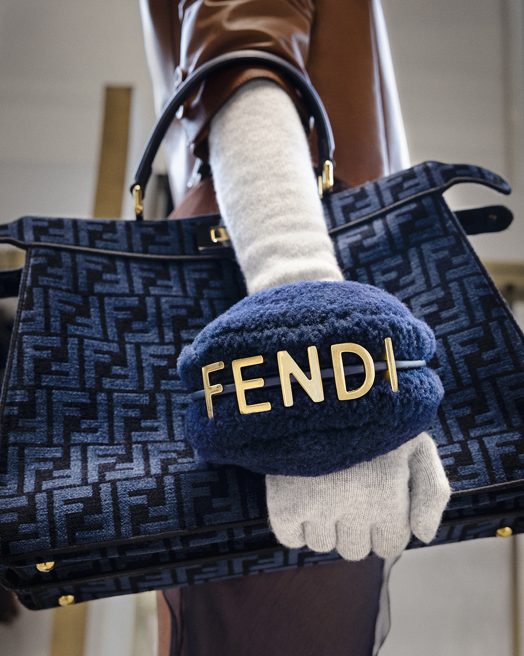 Kim Jones revisita criações da FENDI para coleção apresentada no MFW
