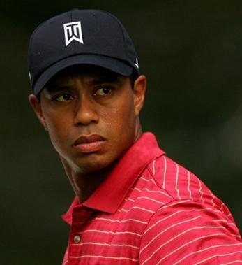Tiger Woods: desculpas em público