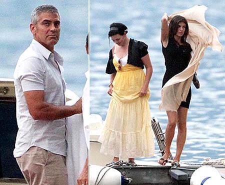 George Clooney was caught, this week with his girlfriend Elisabetta ...