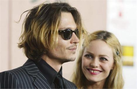 Johnny Depp Nao Quer Casar E Da Uma Desculpinha Esfarrapaaaada Glamurama