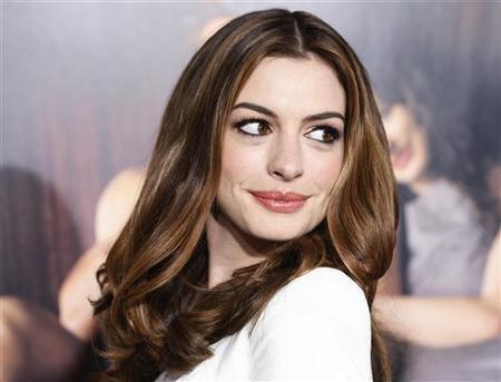Anne Hathaway: change of scenery